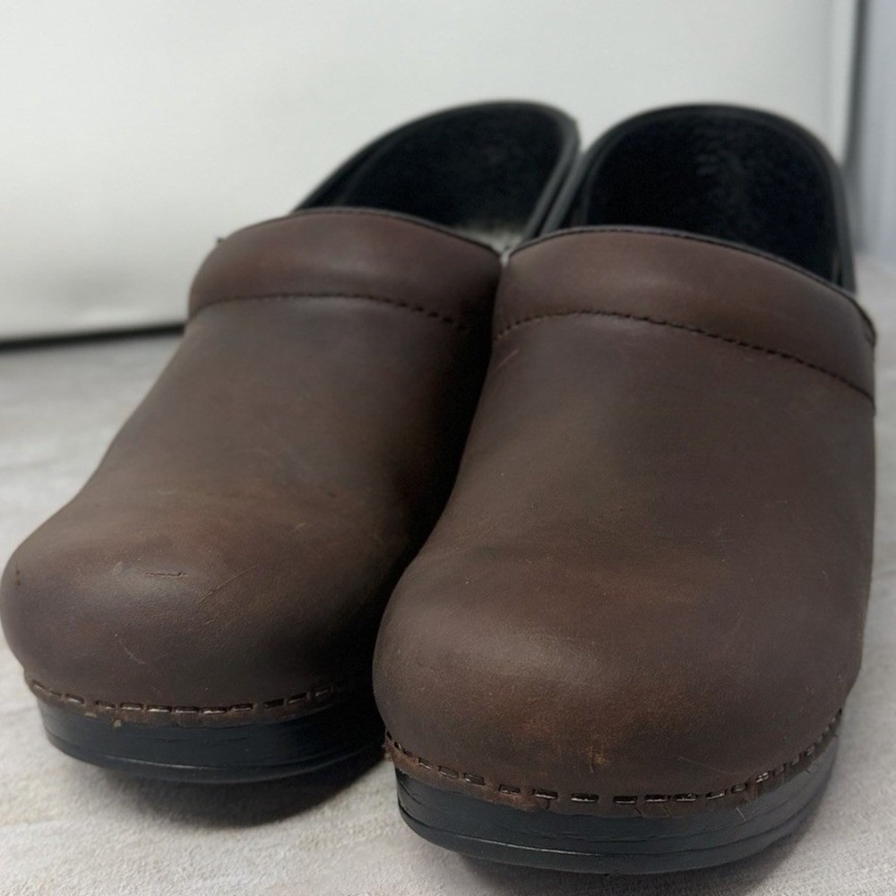 Dansko Professional Women Mate Clogs Dark Brown EU 38 (US Women's 7.5–8)